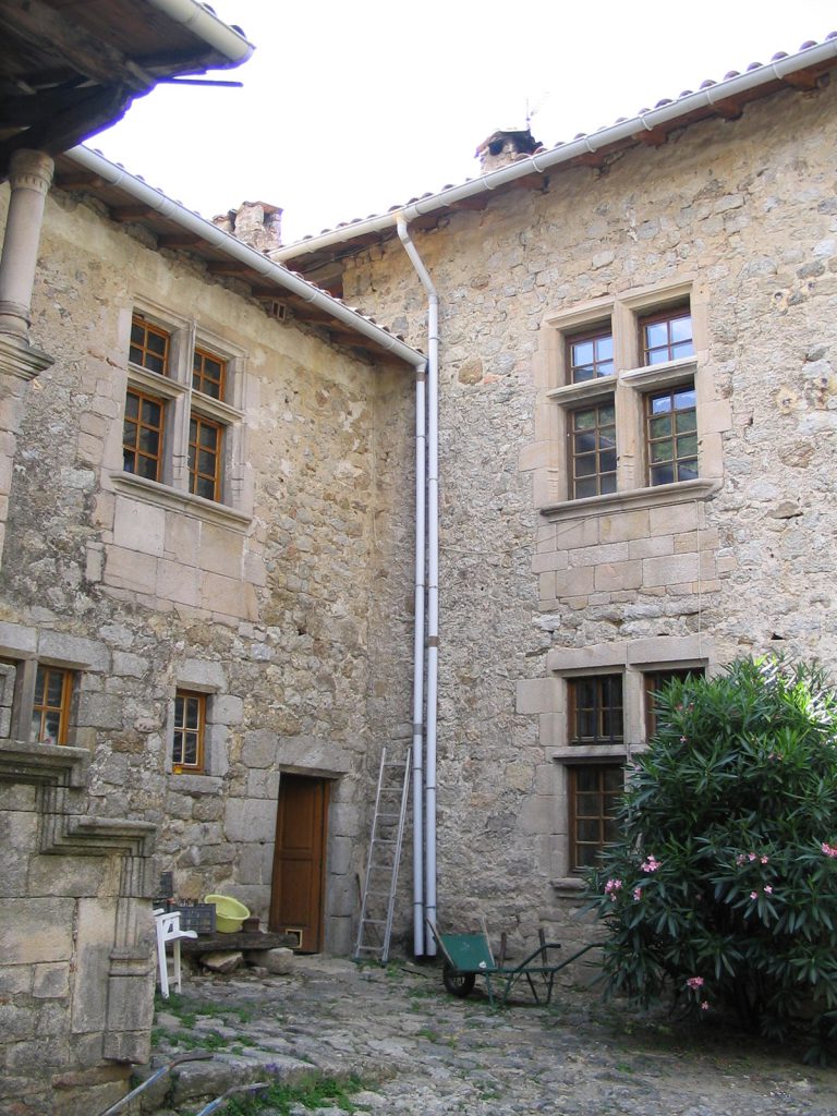 Valgorge-Maison-forte-de-Chastanet-1